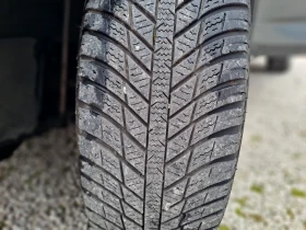 Toyota Rav4 2.2 D4D, снимка 15