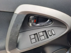 Toyota Rav4 2.2 D4D - 3100 € / 6063.07 лв. - 54626674 11