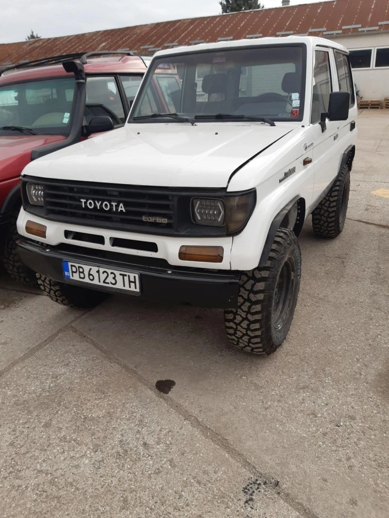 Toyota Land cruiser, снимка 14 - Автомобили и джипове - 47224422