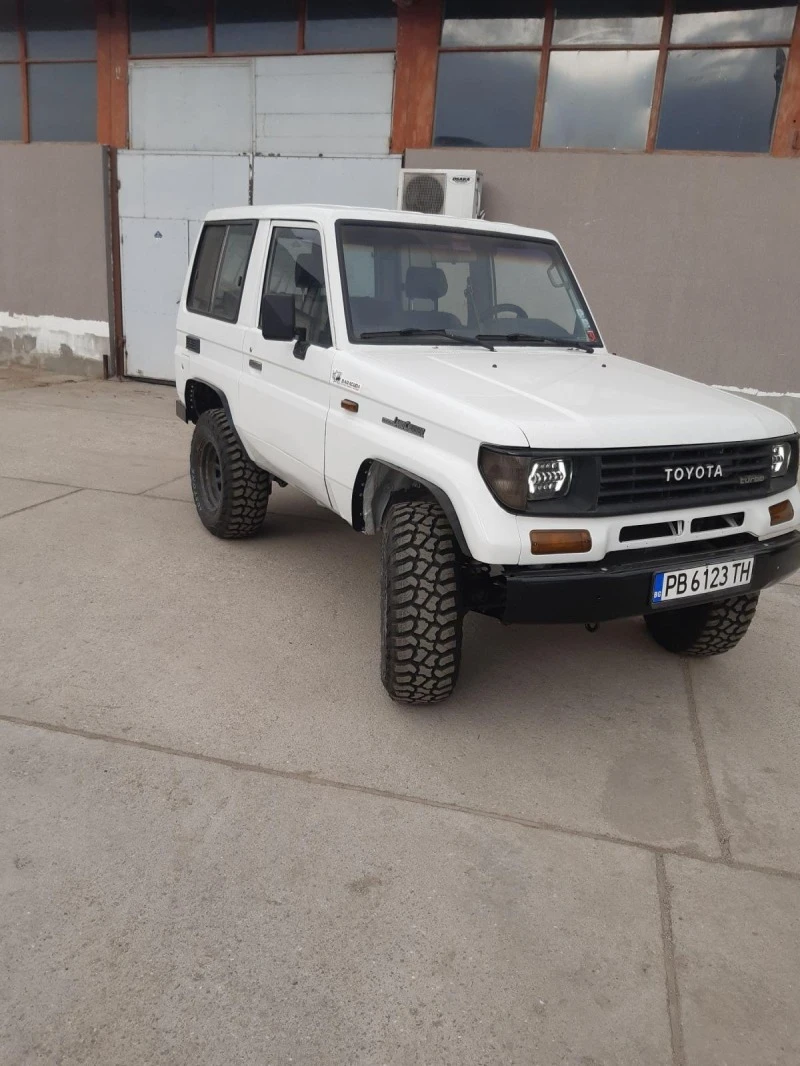 Toyota Land cruiser, снимка 9 - Автомобили и джипове - 47224422