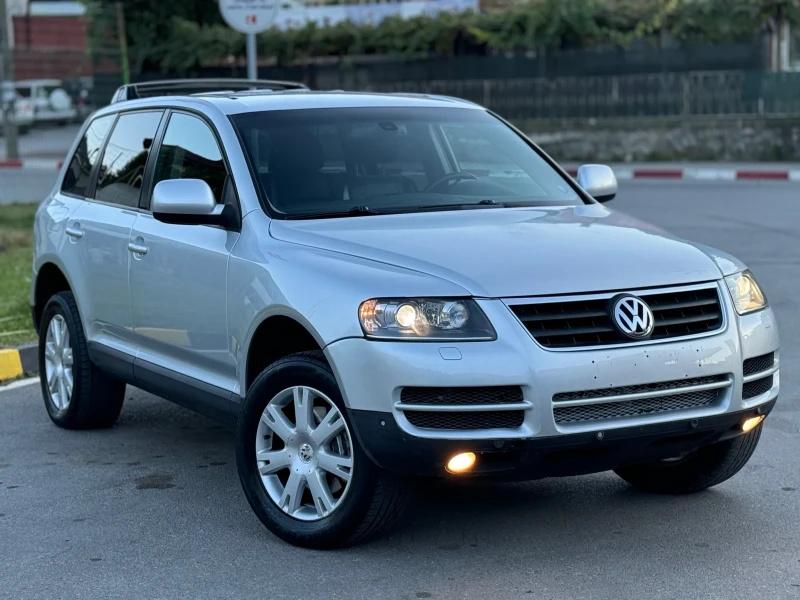 VW Touareg 3.0TDI V6 TDI Навигация* Ксенон* Пружини, снимка 1 - Автомобили и джипове - 47656604