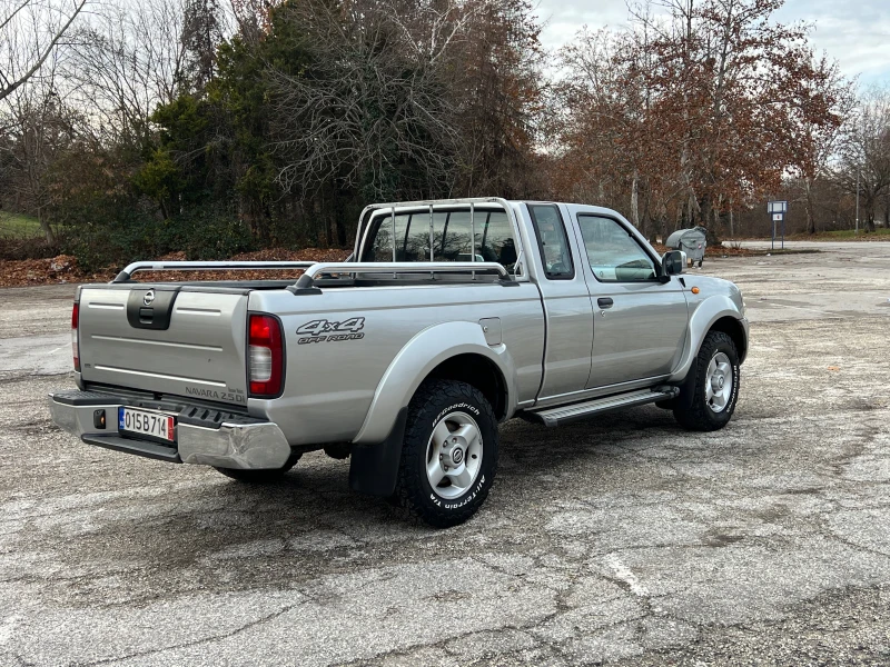 Nissan Navara 2, 5DI, снимка 5 - Автомобили и джипове - 48270300