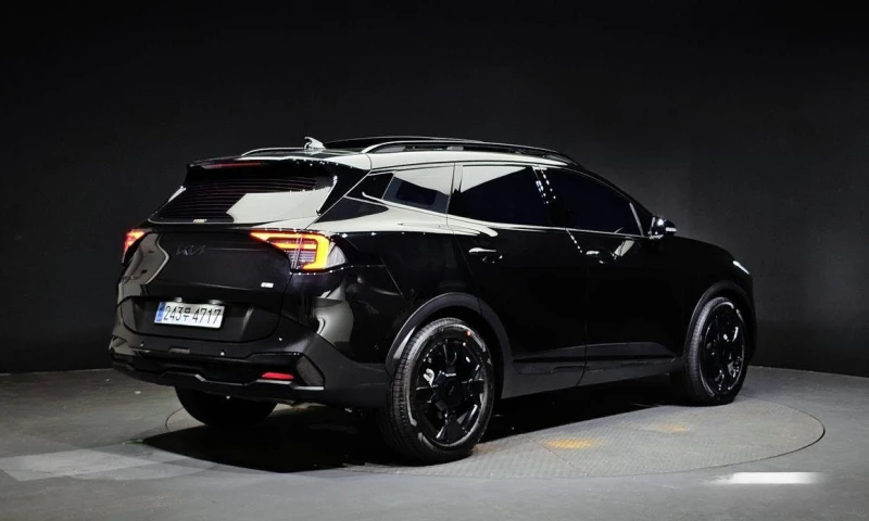 Kia Sportage Gasoline 1.6 Turbo 2WD Signature X Line, снимка 2 - Автомобили и джипове - 51993081