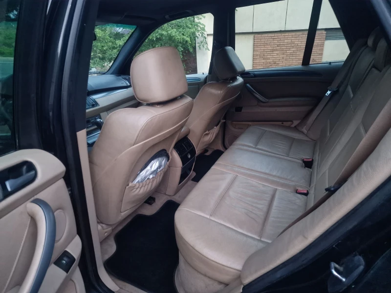 BMW X5 3.0D 218кс Facelift, снимка 9 - Автомобили и джипове - 53108855