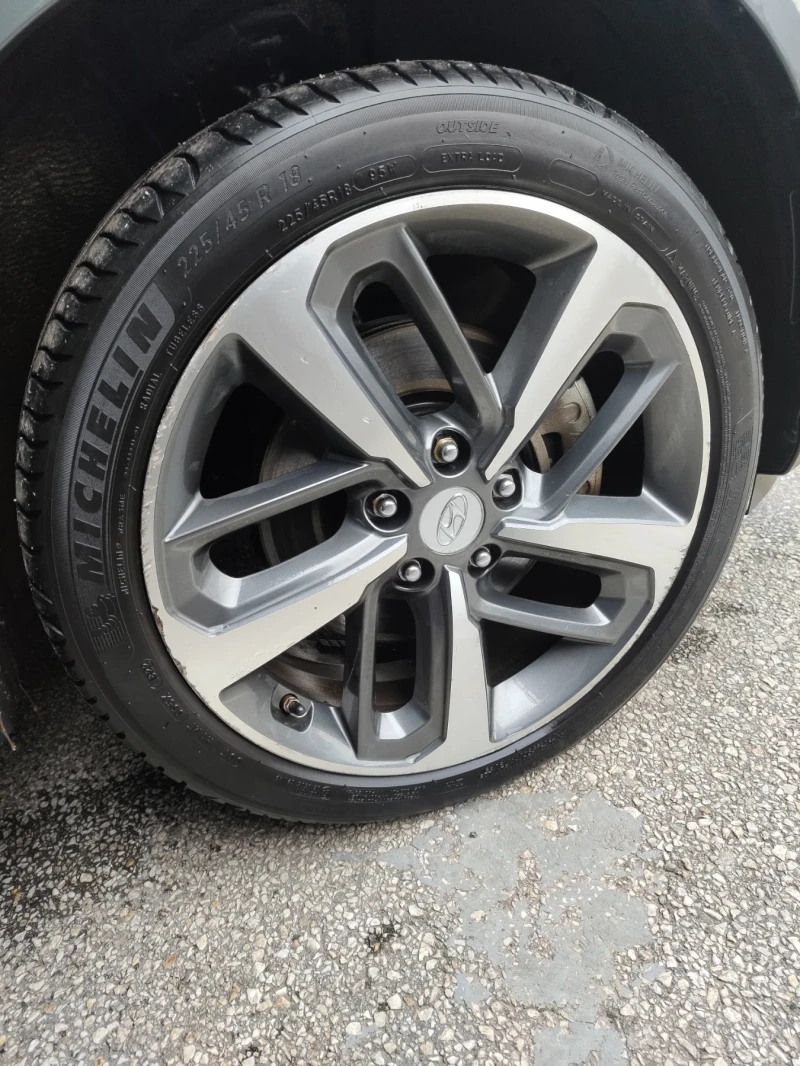 Hyundai Kona 64KWh/Blue link/3 ФАЗНА/SOH100%/Термопомпа/HEADUP, снимка 6 - Автомобили и джипове - 53422478