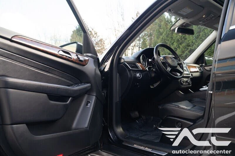 Mercedes-Benz ML 350 360 / ПОДГРЕВИ / ПАНОРАМА / ОТ ПРЕДСТАВИТЕЛСТВО, снимка 7 - Автомобили и джипове - 55017263