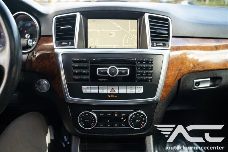 Mercedes-Benz ML 350 360 / ПОДГРЕВИ / ПАНОРАМА / ОТ ПРЕДСТАВИТЕЛСТВО, снимка 14 - Автомобили и джипове - 55017263