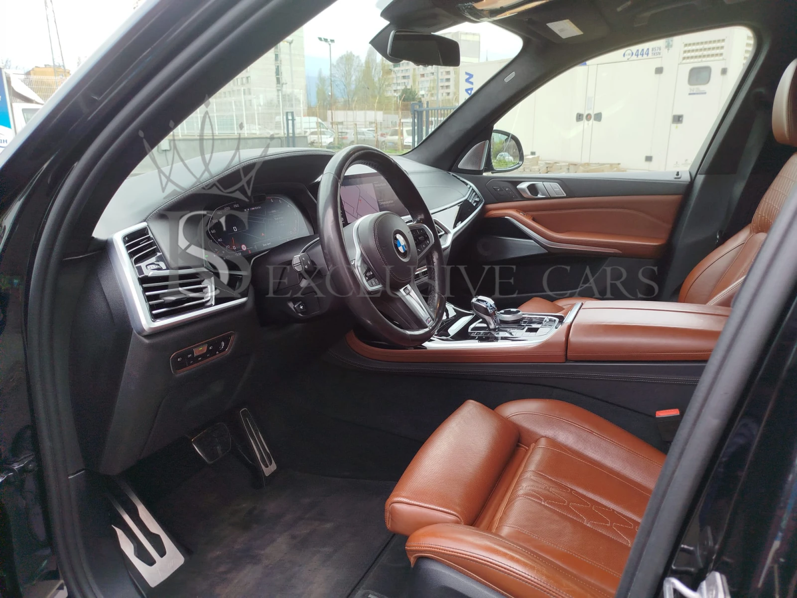 BMW X7 M-SPORT* BOWERS & WILKINS* PANORAMA SKY LOUNGE*  - изображение 10