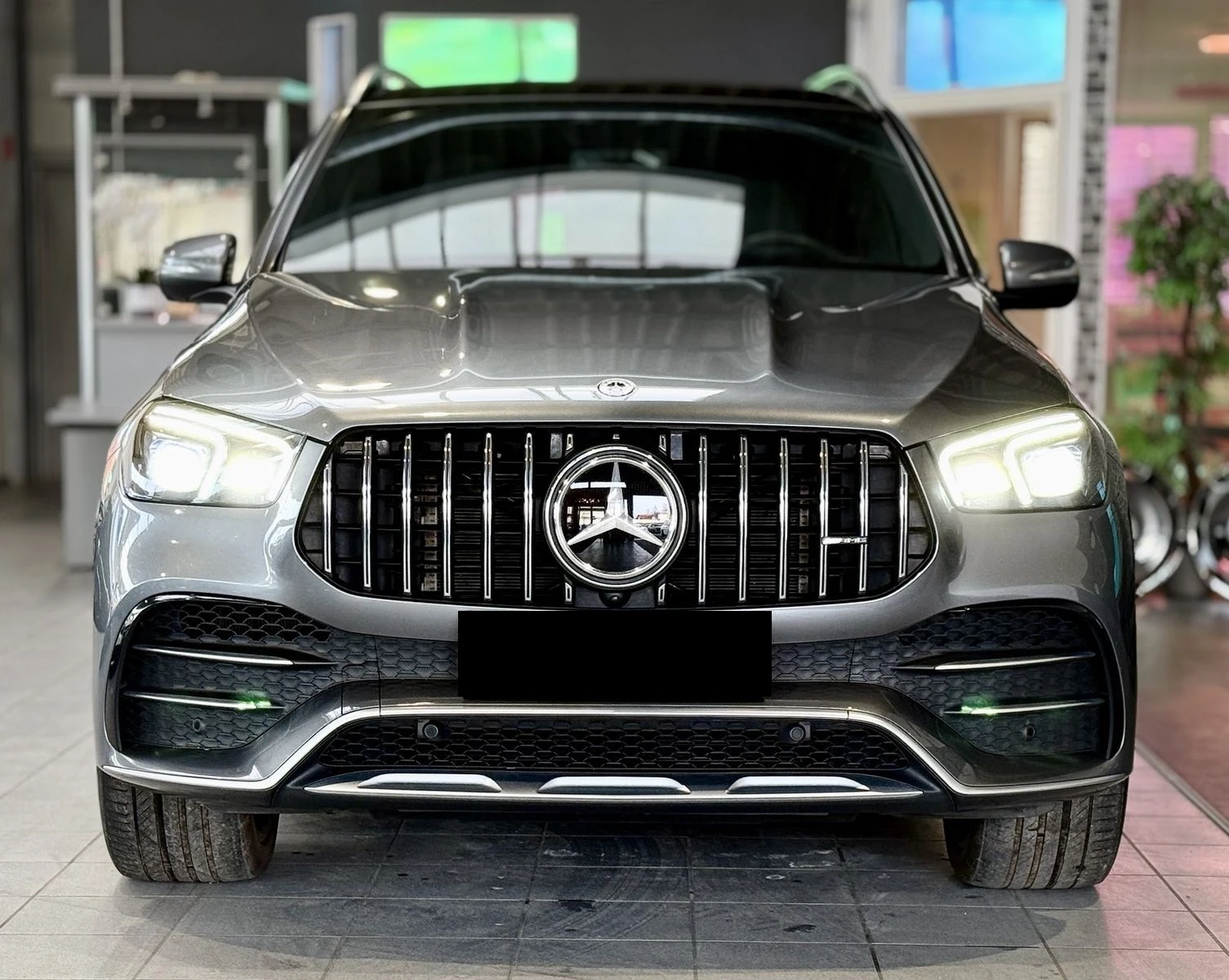 Mercedes-Benz GLE 53 4MATIC AMG* HEAD-UP* DISTR* MEMORY* PANO* BURM*  - изображение 2