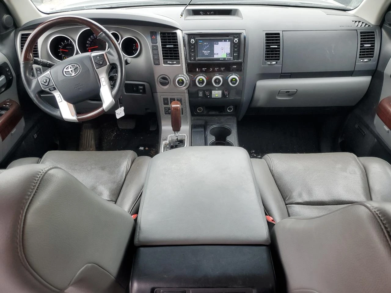Toyota Sequoia PLATINUM 5.7* Обдух* JBL* Подгрев* Кожа* 4X4*  - изображение 8