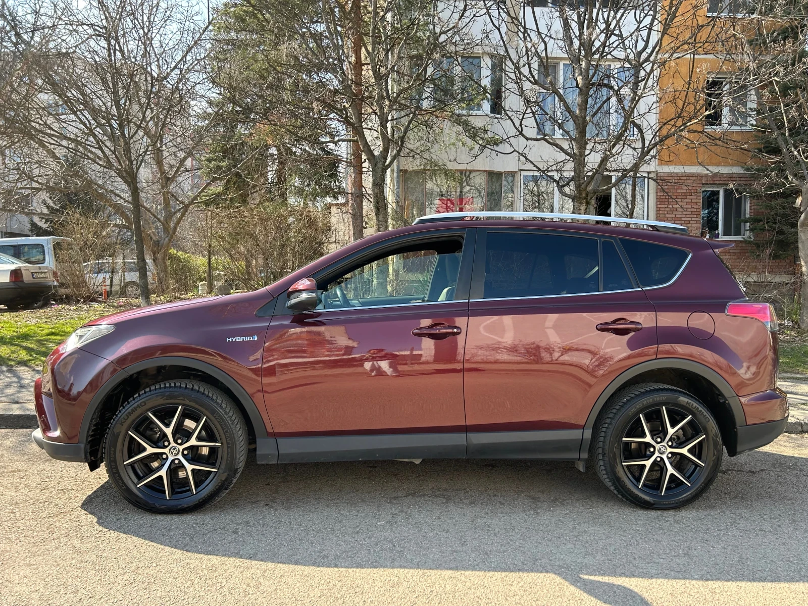 Toyota Rav4 Hybrid AWD, SE Каско, Винетка до 07.26г, снимка 2 - Автомобили и джипове - 53690712