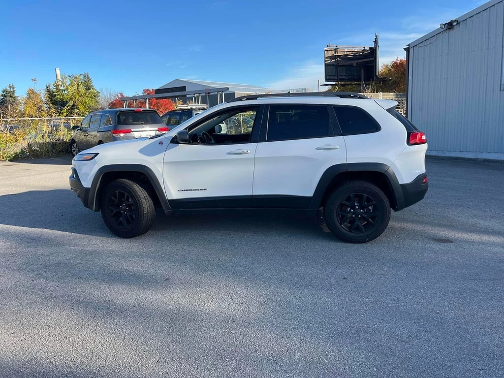 Jeep Cherokee * Trailhawk * CARFAX *    | Mobile.bg   2