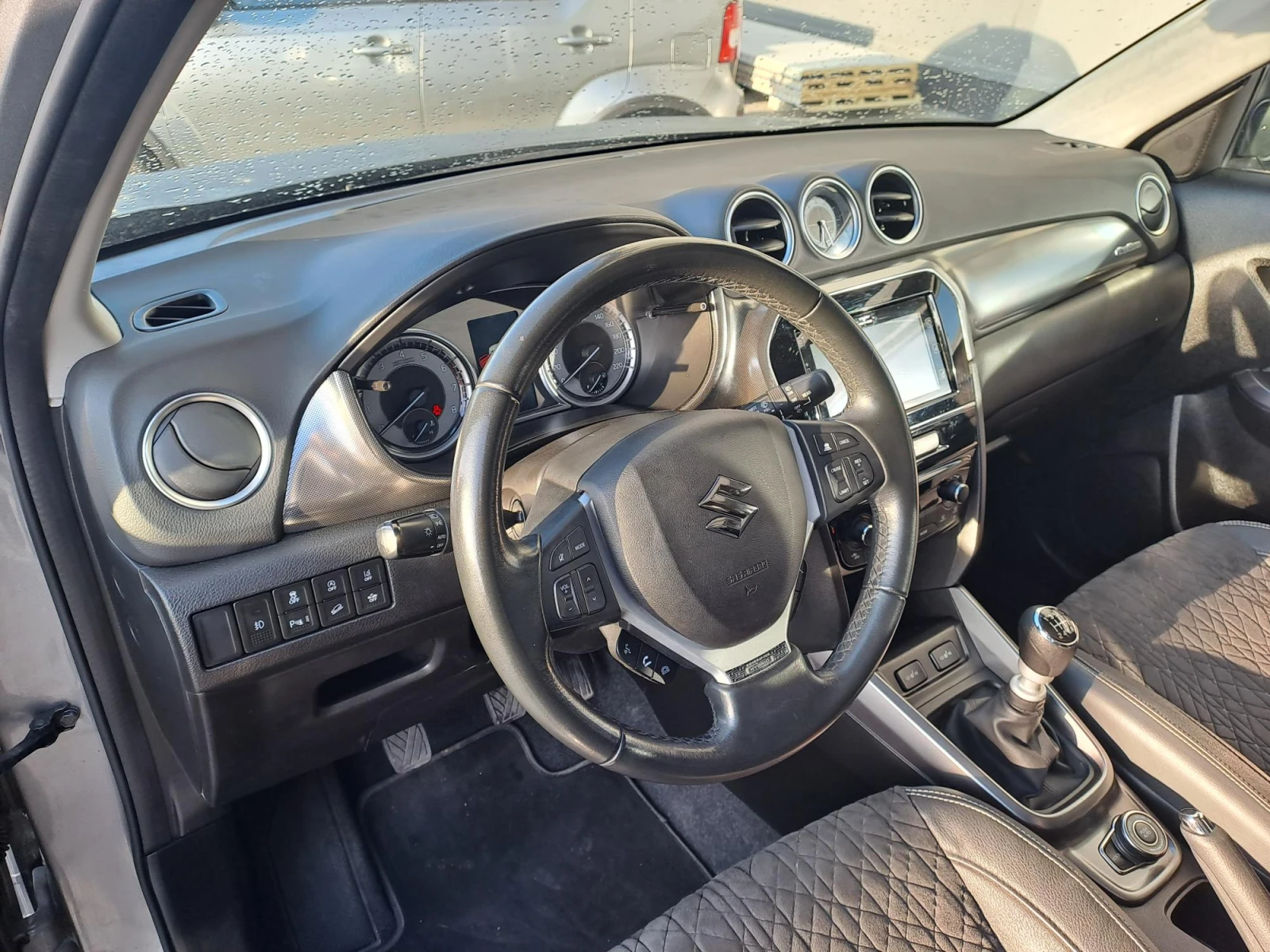 Suzuki Vitara 1.4 GLX S/R Booster Jet HYBRID 4X4 | Mobile.bg   10