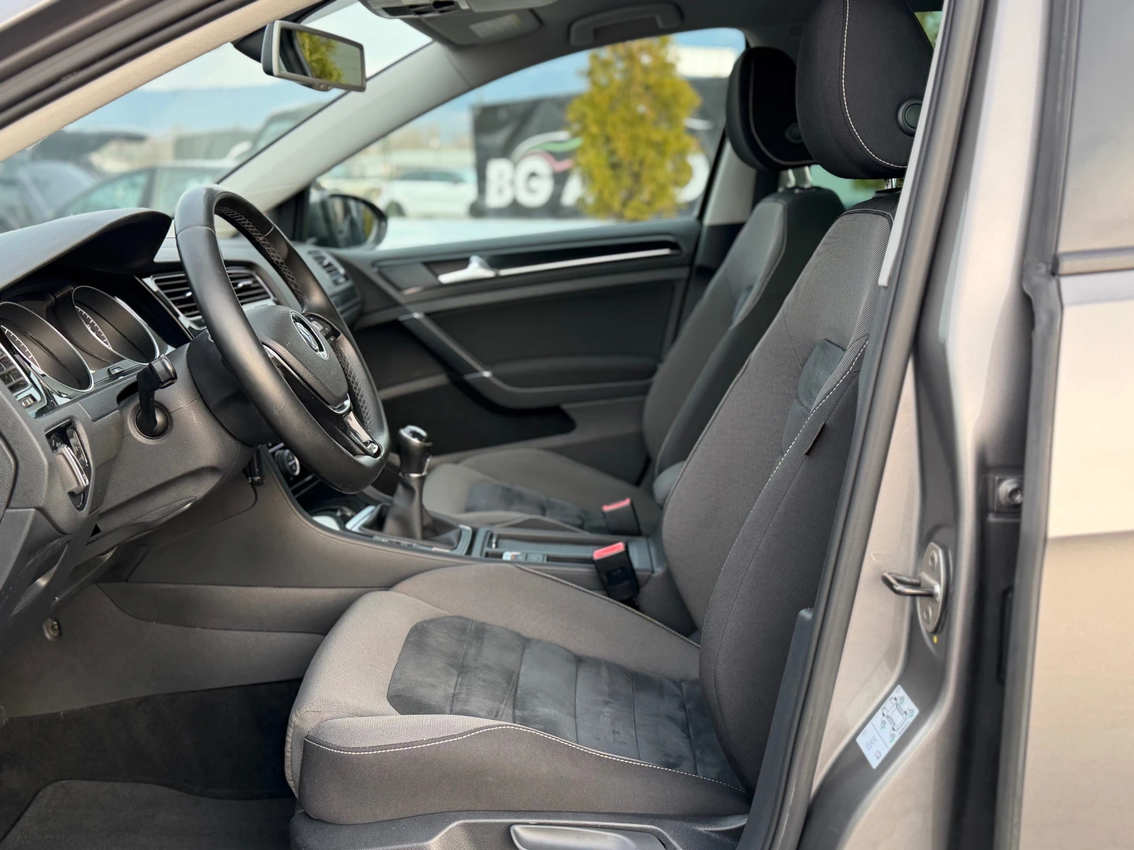 VW Golf * ������* HIGHLINE* EURO 5* 1.6-TDI-105*  | Mobile.bg � ����������� 15