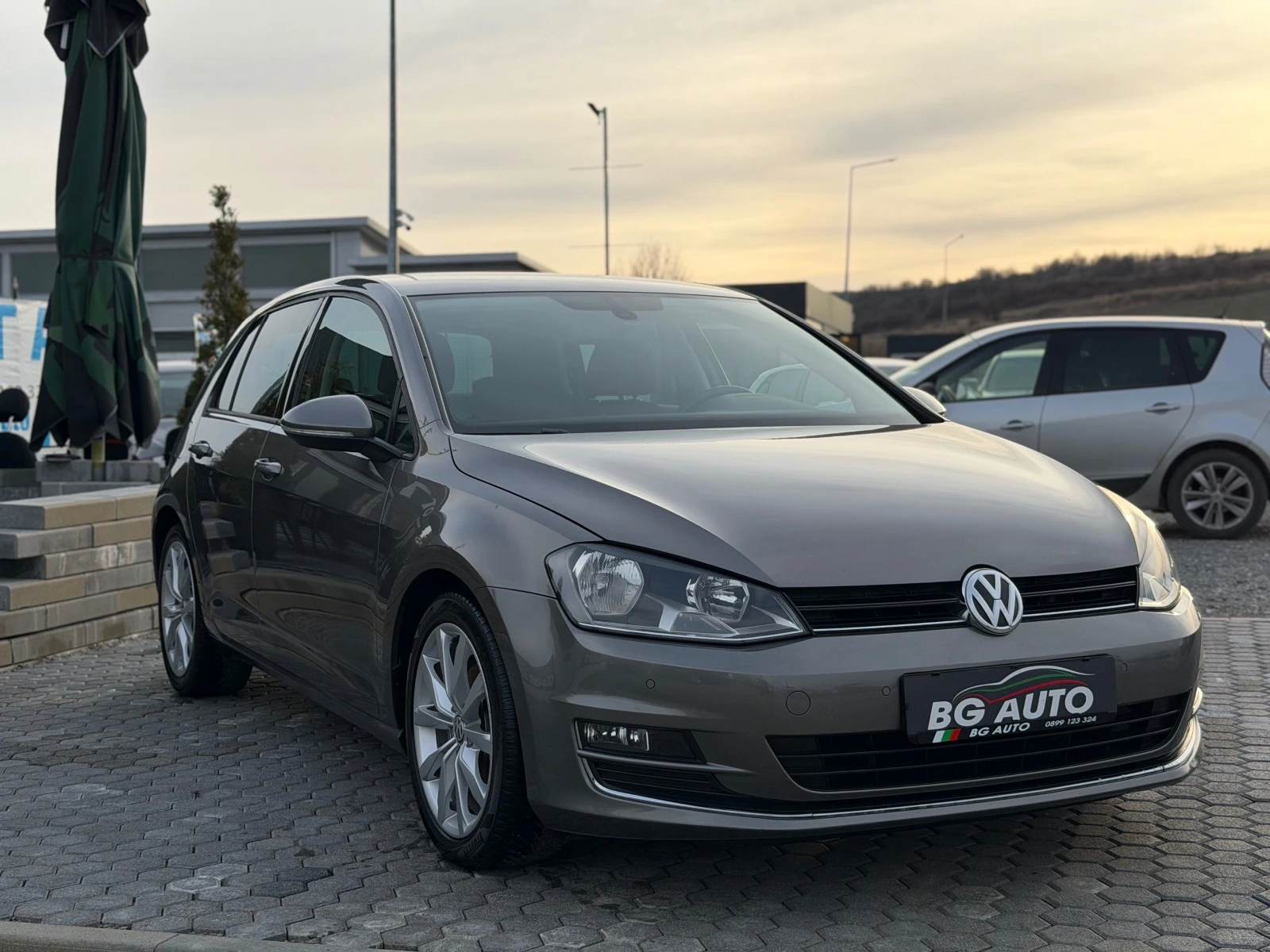 VW Golf * ������* HIGHLINE* EURO 5* 1.6-TDI-105*  | Mobile.bg � ����������� 3