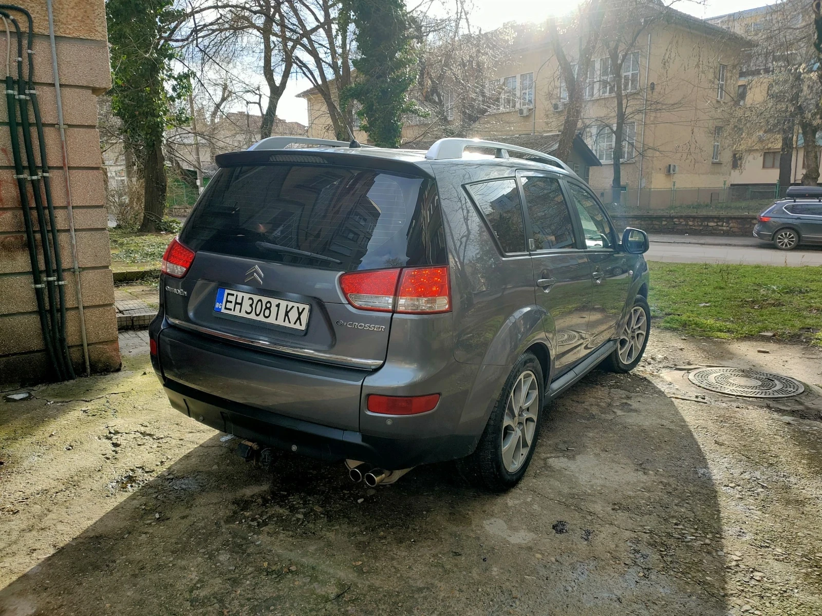 Citroen C-Crosser 2.4 Executive LPG | Mobile.bg � ����������� 12