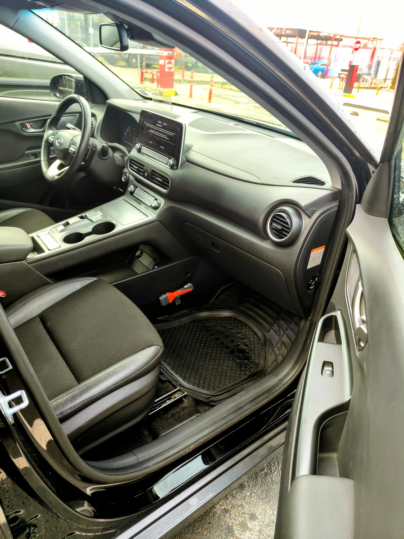 Hyundai Kona 64KWh/Blue link/3 ФАЗНА/SOH100%/Термопомпа/HEADUP - изображение 7