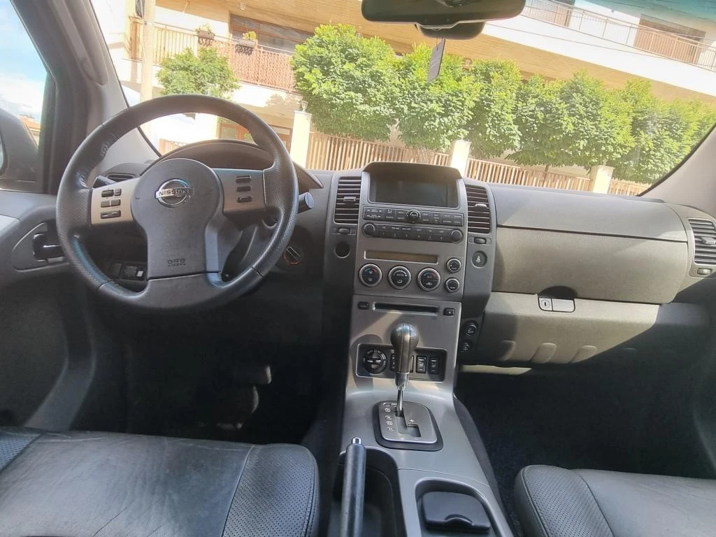Nissan Pathfinder 4.0, снимка 7 - Автомобили и джипове - 53726676