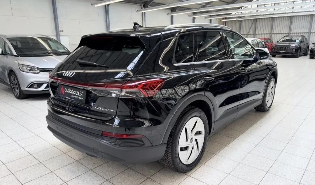 Audi Q4 45 E-tron 82kw Гаранционна, снимка 4 - Автомобили и джипове - 55773565