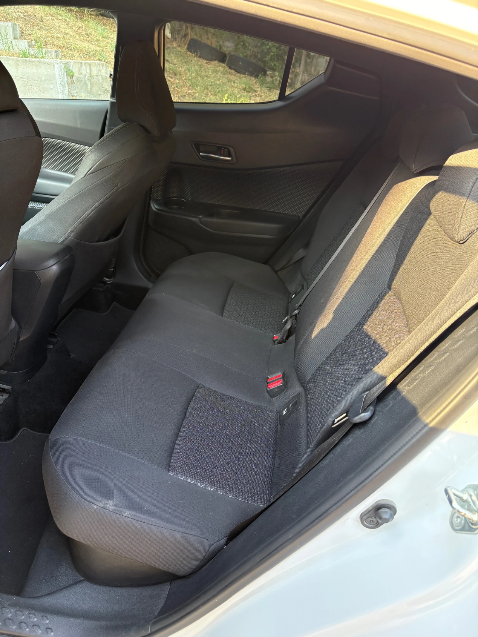 Toyota C-HR CLASSY, снимка 9 - Автомобили и джипове - 55931012