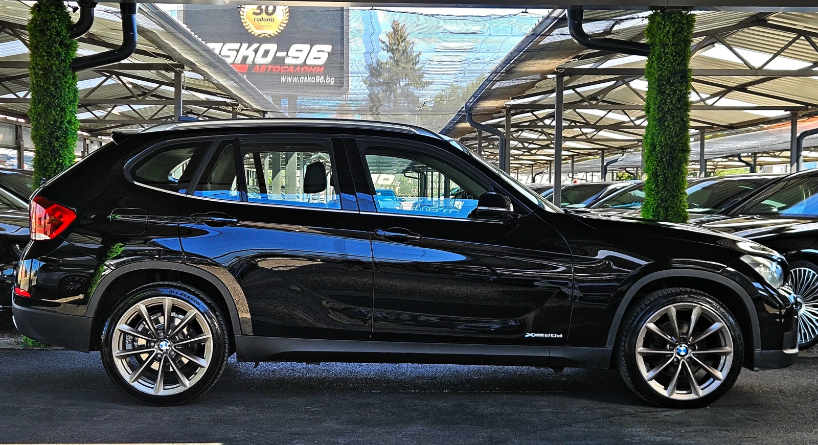BMW X1 2.0XD/GERMANY/ECO PRO/AVTOMAT/ПОДГРЕВ/ПЕЧКА/LIZING, снимка 4 - Автомобили и джипове - 55991527