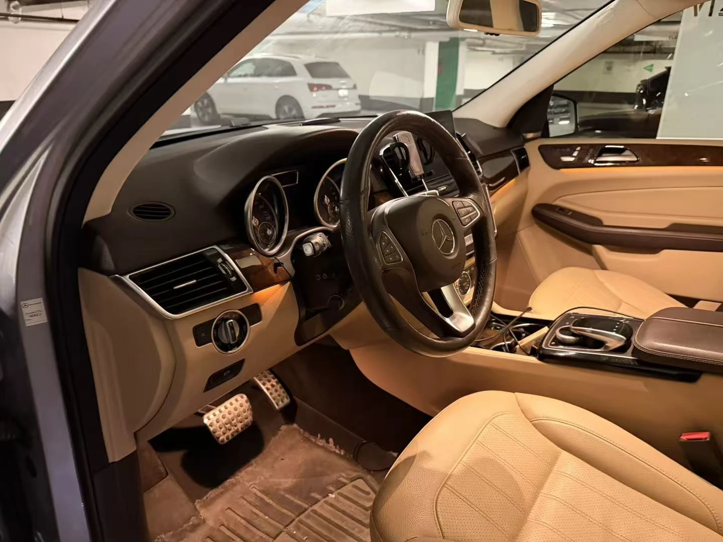 Mercedes-Benz GLE 400 4MATIC AMG LINE * ������ ����* FULL MAX | Mobile.bg � ����������� 6