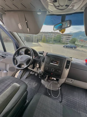 Mercedes-Benz Sprinter 313 / XXXL / Климатик / две странични врати /4.70м, снимка 13