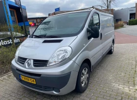 Renault Trafic 2.5 dCi 2.0 dCi 2.0 i 8 броя , снимка 16