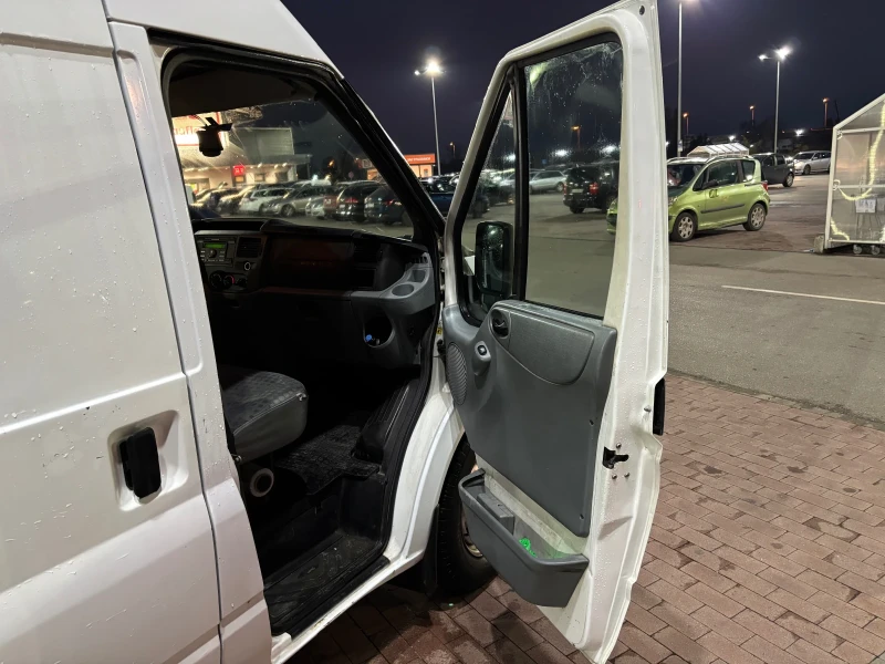 Ford Transit, снимка 9 - Бусове и автобуси - 47975180