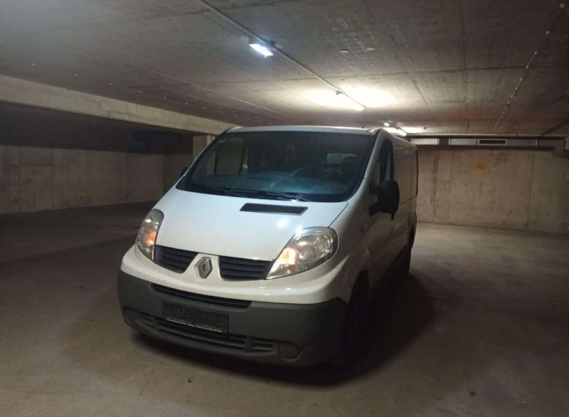 Renault Trafic 2.5 dCi 2.0 dCi 2.0 i 8 броя , снимка 2 - Бусове и автобуси - 48554786