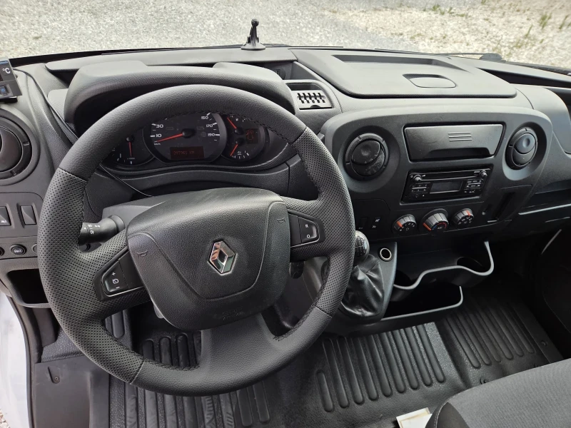 Renault Master 2.3 DCi, Хладилен, Падащ борд , Климатик, снимка 10 - Бусове и автобуси - 51037266