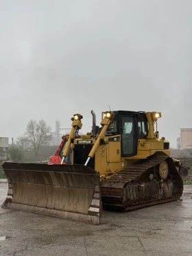 Булдозер Cat D6T LGP, снимка 1