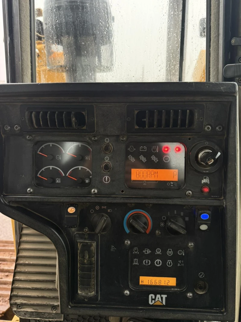 Булдозер Cat D6T LGP, снимка 13 - Индустриална техника - 49732691