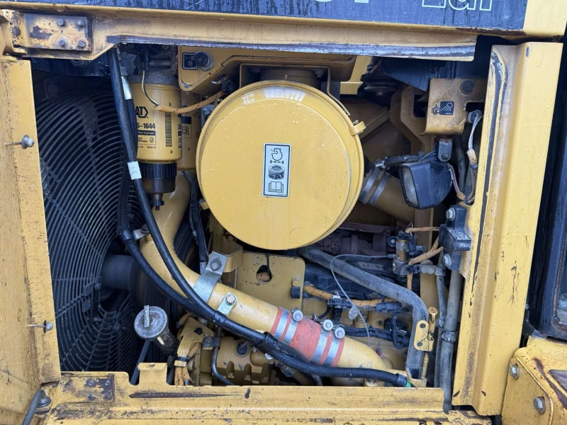 Булдозер Cat D6T LGP, снимка 11 - Индустриална техника - 49732691