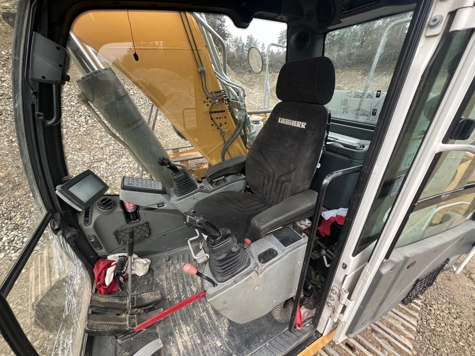  Liebherr R922LC- , ,  | Mobile.bg   15