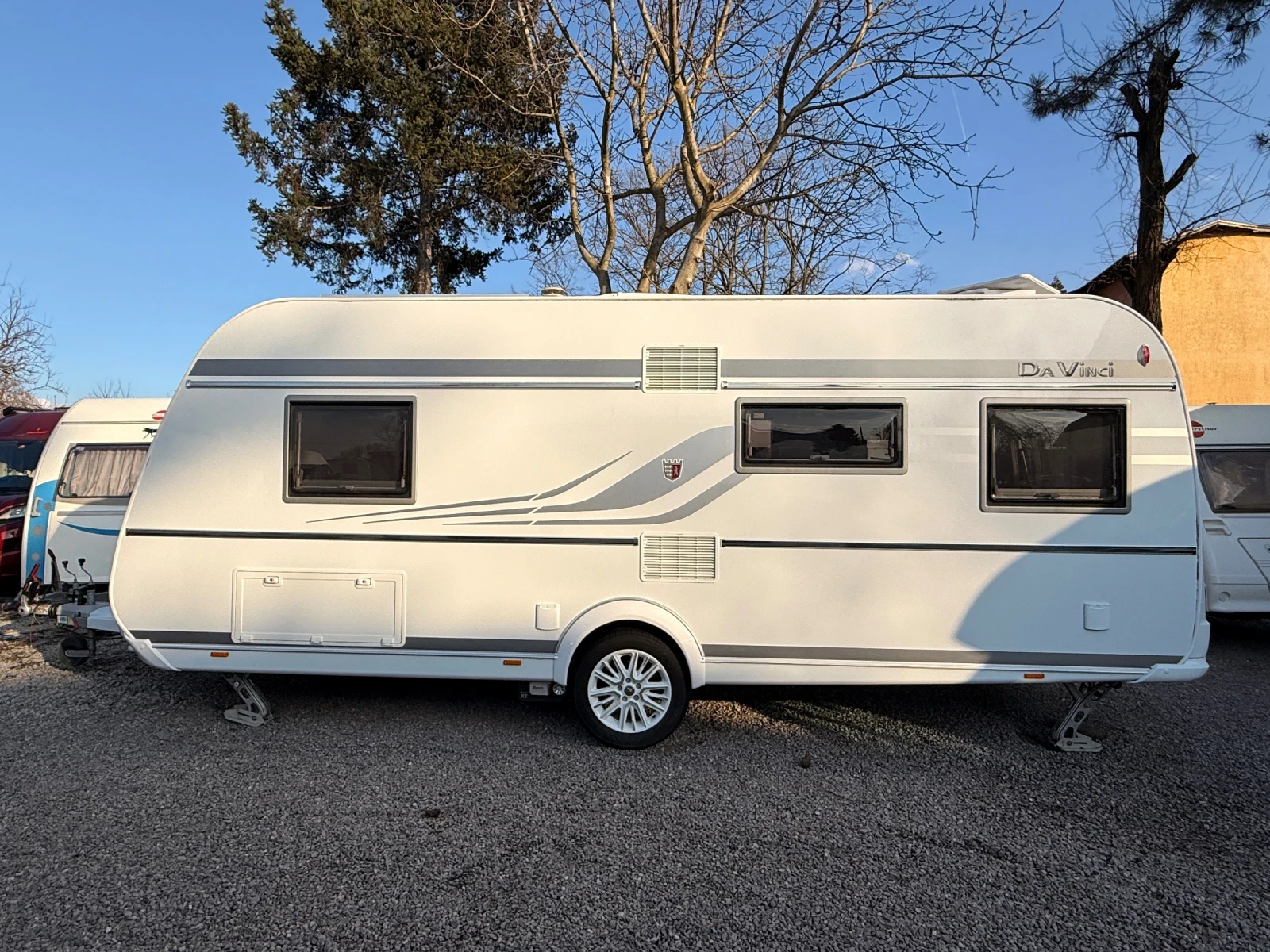 Каравана Tabbert Da Vinci Климатик, Солар, Мувър, Авто Нивелатори, снимка 3 - Каравани и кемпери - 53825437