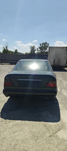 Обява за продажба на Mercedes-Benz E 200 ~6 300 лв. - изображение 9