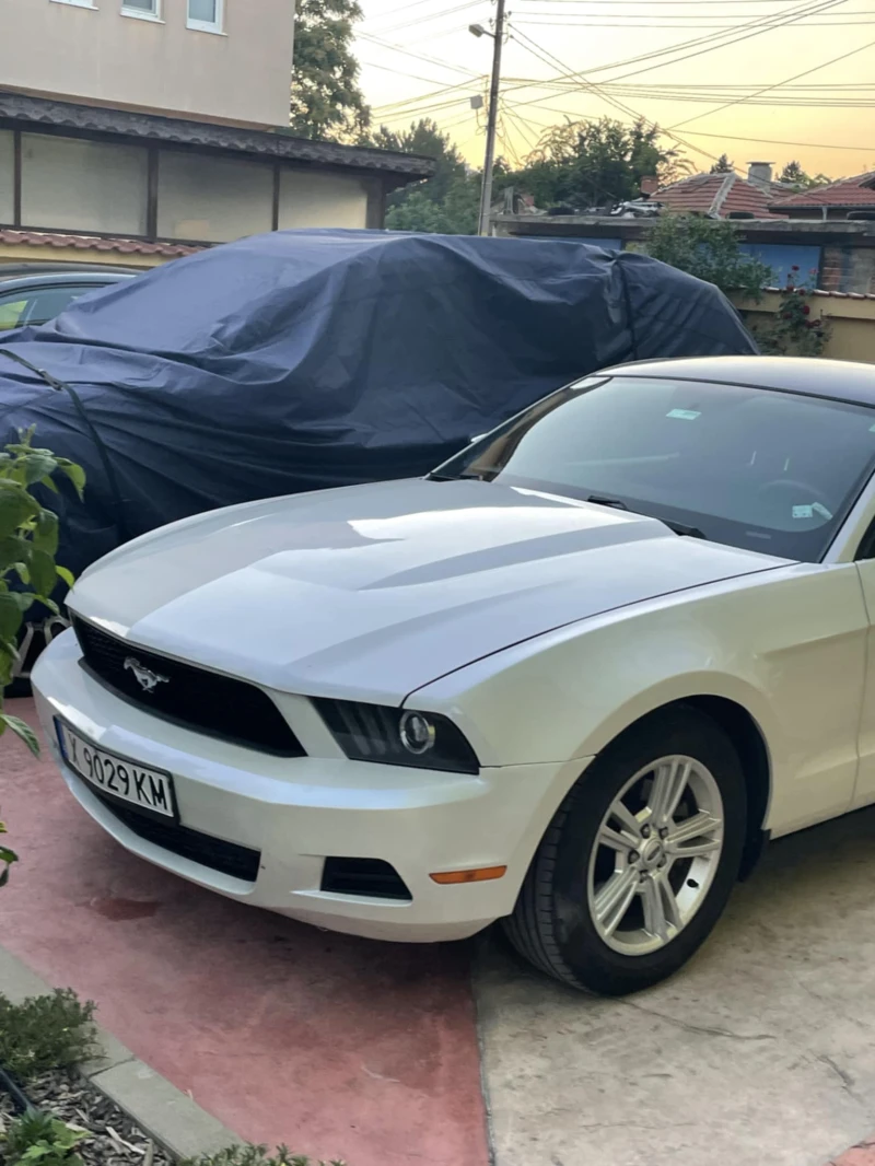 Ford Mustang, снимка 2 - Автомобили и джипове - 49275920