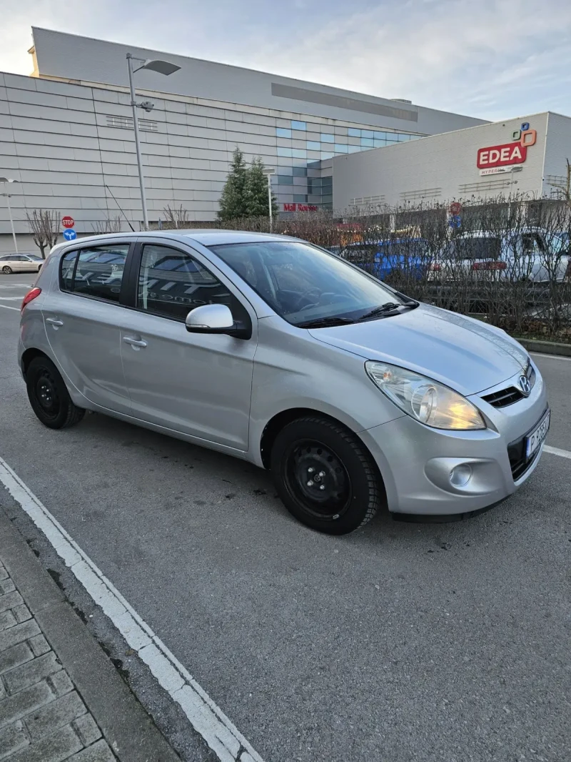 Hyundai I20 1.4, снимка 3 - Автомобили и джипове - 49337943