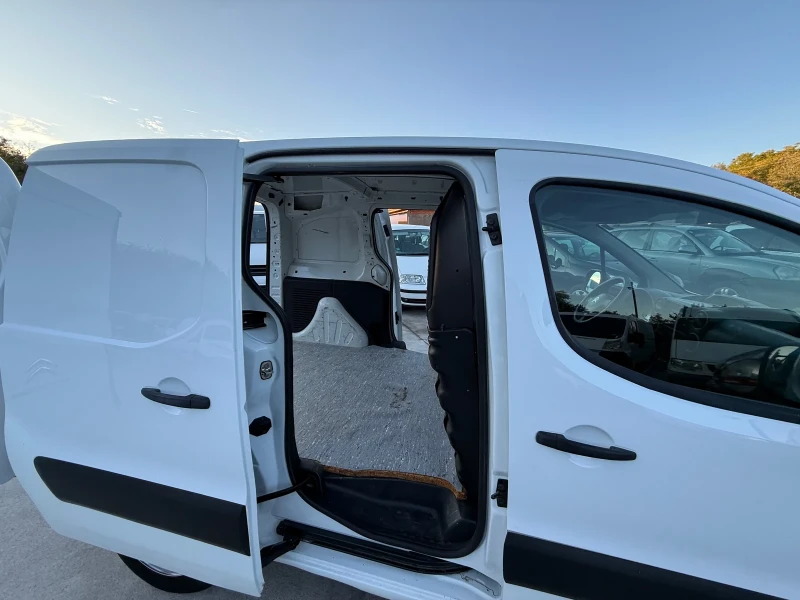 Citroen Berlingo 1.6HDI EURO 5, снимка 14 - Автомобили и джипове - 52221304