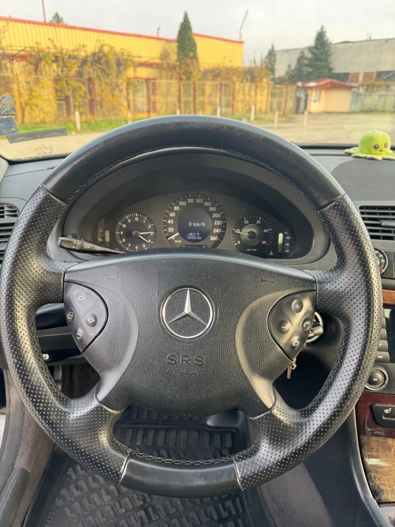 Mercedes-Benz 200 W211, снимка 7 - Автомобили и джипове - 52432197