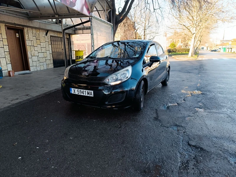 Kia Rio 1.4 , снимка 5 - Автомобили и джипове - 53399690