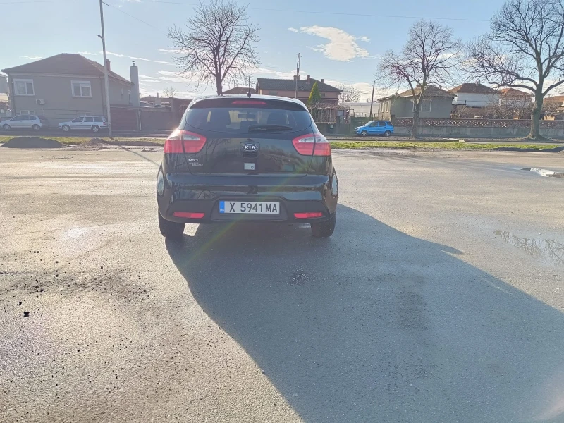 Kia Rio 1.4 , снимка 15 - Автомобили и джипове - 53399690
