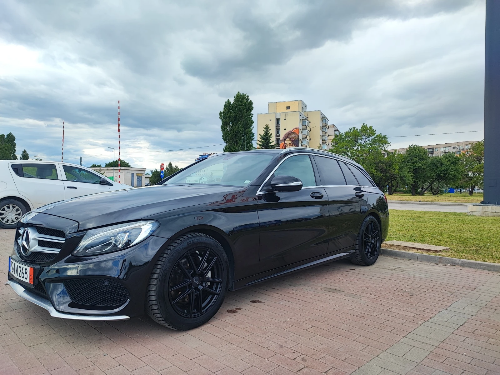 Mercedes-Benz C 200 AMG PACK, 7G-TRONIC Plus, Кожа, РЕГИСТРИРАНА, снимка 1