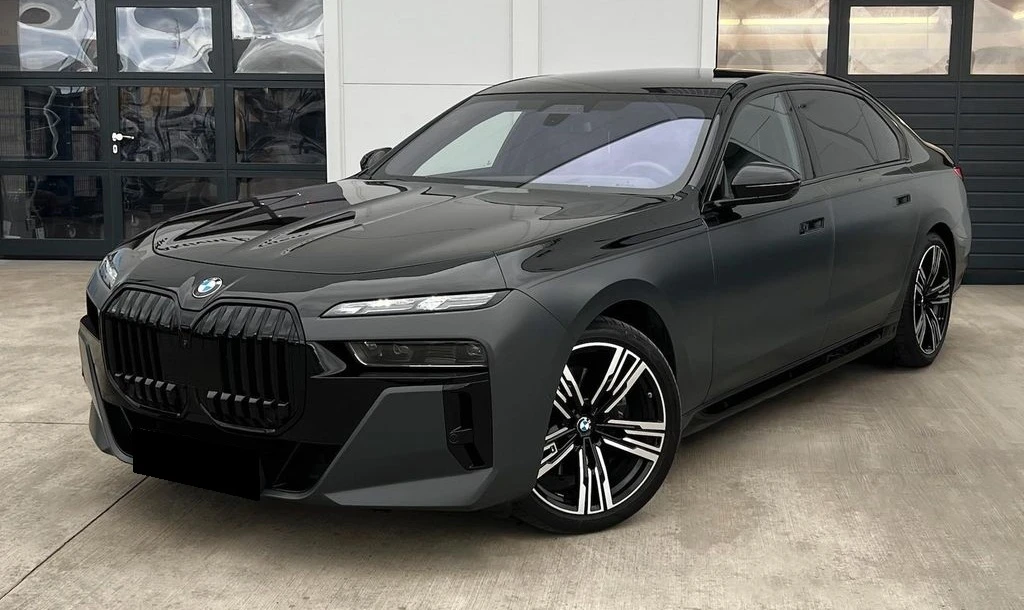 BMW 740 d xDrive M-Sport, снимка 1