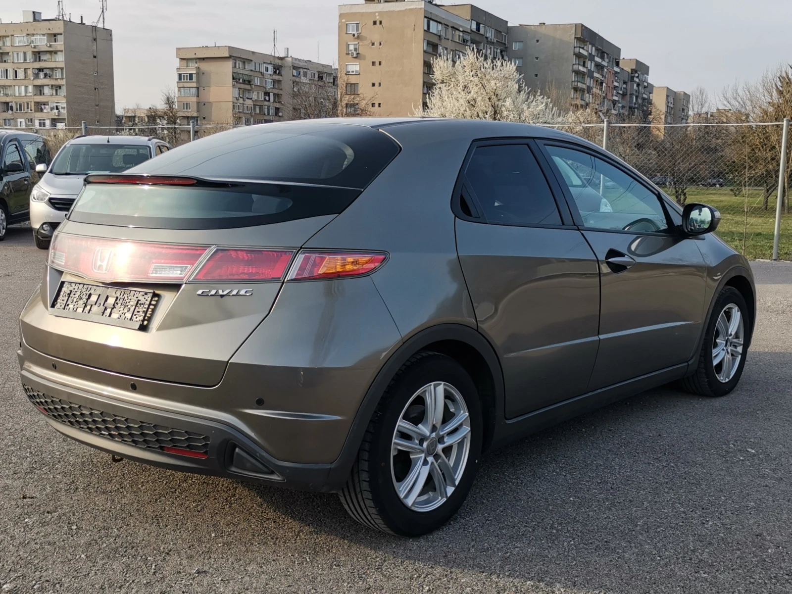 Honda Civic 1.4i Automatic - изображение 5