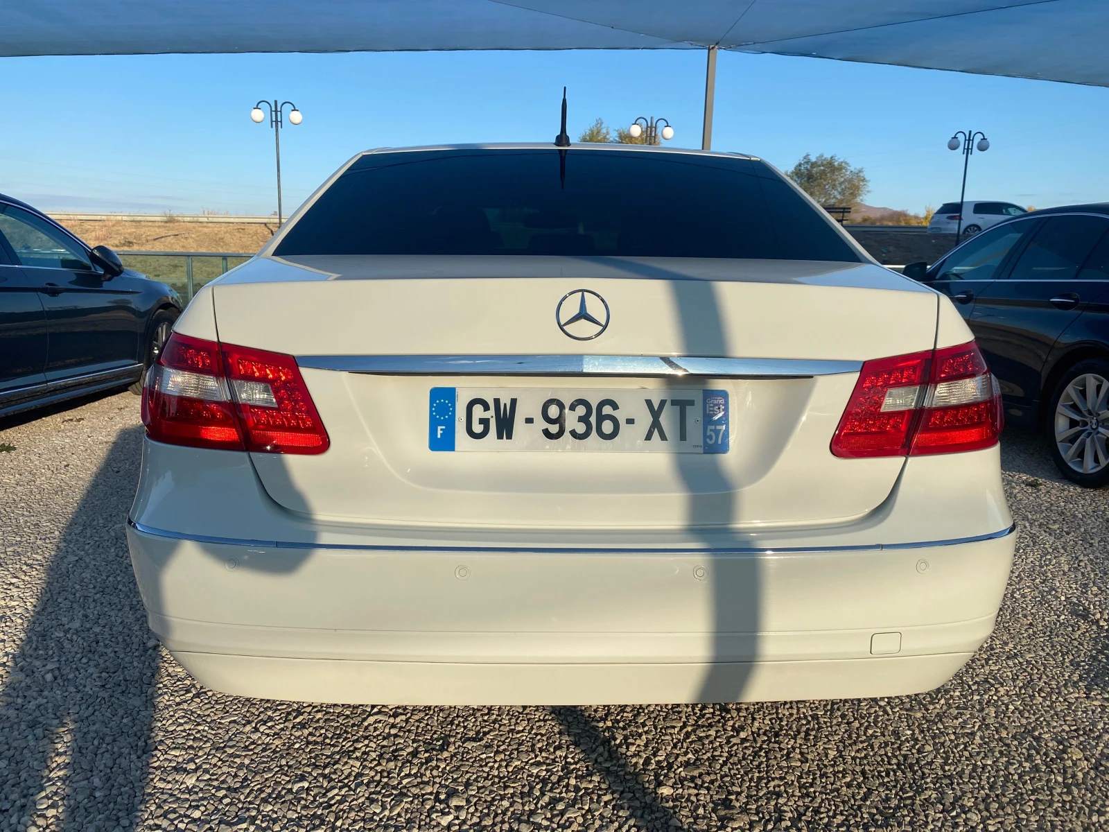 Mercedes-Benz E 220 2.2CDi, 170кс, ELEGANCE, КОЖА, НАВИ, ПОДГР, ЛЮК, X - изображение 5