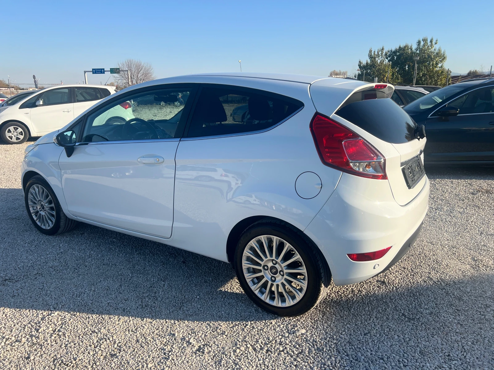 Ford Fiesta 1.6D - изображение 6