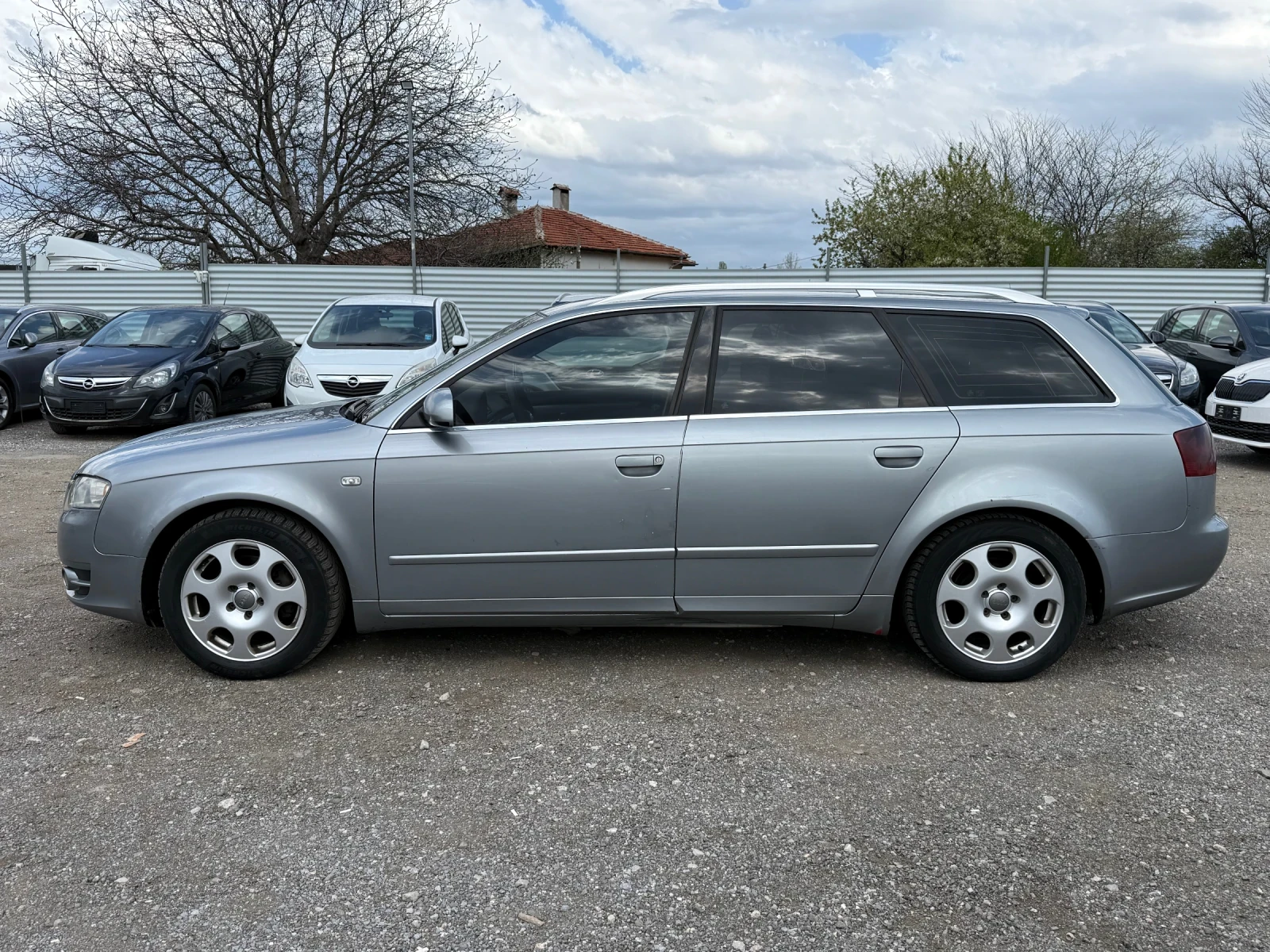Audi A4 2.0* TDI - изображение 2