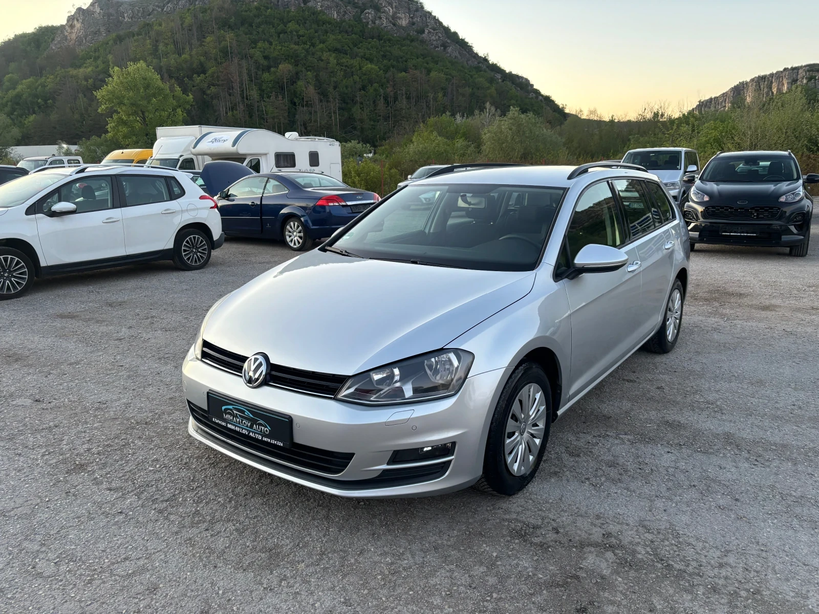 VW Golf 1.6 TDI КАТО НОВА - изображение 7